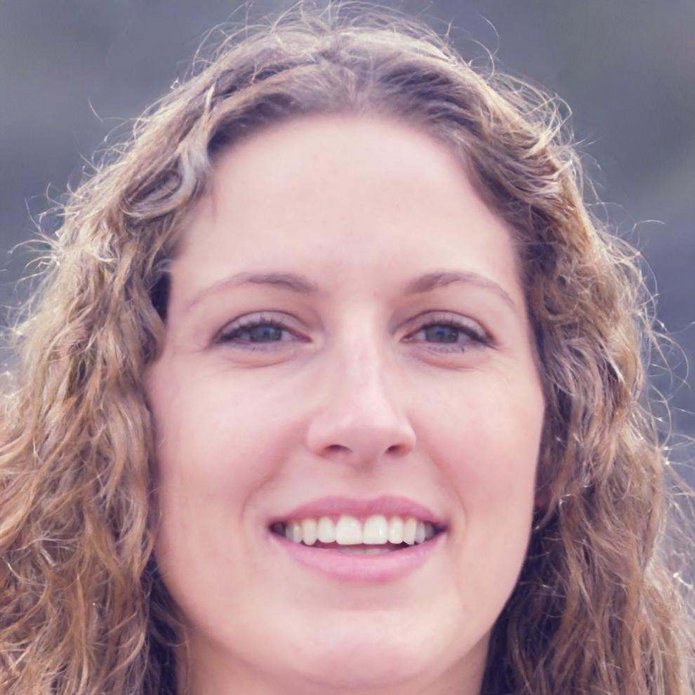 Linnea Valtonen, Program Director